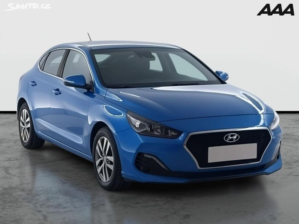Hyundai i30, 1.0 T-GDI, Trikolor